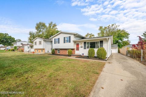Tiny photo for 4022 Clover Ridge Court, Toledo, OH 43623 (MLS # 10000007)