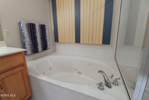 Tiny photo for 7543 Castle Ridge Road, Toledo, OH 43617 (MLS # 10007288)