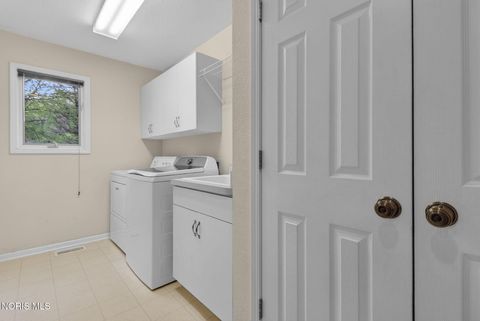 Tiny photo for 7543 Castle Ridge Road, Toledo, OH 43617 (MLS # 10007288)