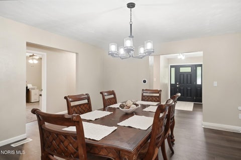 Tiny photo for 5115 Cranston Drive, Toledo, OH 43615 (MLS # 10011080)