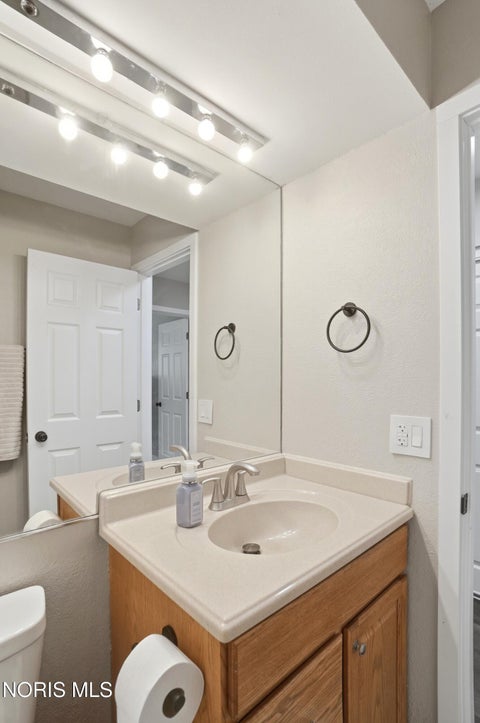 Tiny photo for 5115 Cranston Drive, Toledo, OH 43615 (MLS # 10011080)