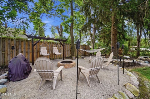 Tiny photo for 5115 Cranston Drive, Toledo, OH 43615 (MLS # 10011080)