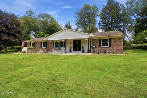 Tiny photo for 5115 Cranston Drive, Toledo, OH 43615 (MLS # 10011080)