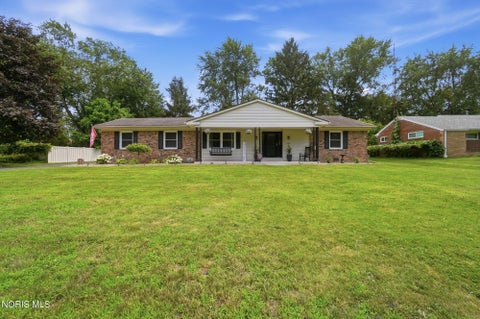 Tiny photo for 5115 Cranston Drive, Toledo, OH 43615 (MLS # 10011080)