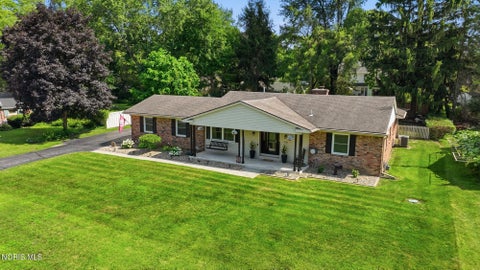 Photo of 5115 Cranston Drive, Toledo, OH 43615 (MLS # 10011080)