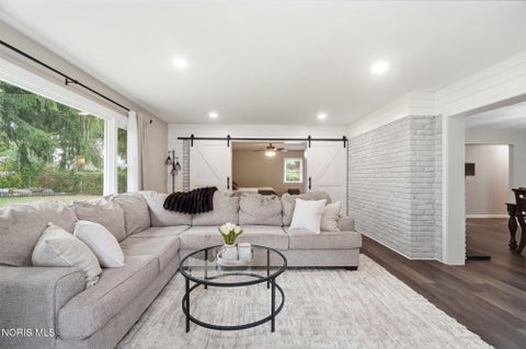 Tiny photo for 5115 Cranston Drive, Toledo, OH 43615 (MLS # 10011080)