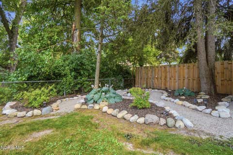 Tiny photo for 5115 Cranston Drive, Toledo, OH 43615 (MLS # 10011080)
