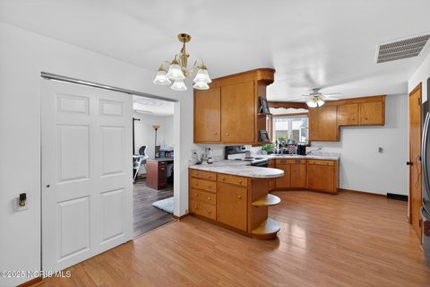 Tiny photo for 1744 Lora Lane, Defiance, OH 43512 (MLS # 10002203)