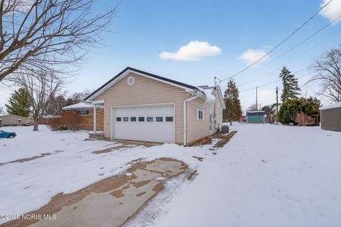 Tiny photo for 1744 Lora Lane, Defiance, OH 43512 (MLS # 10002203)