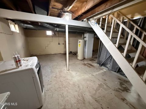 Tiny photo for 3427 Beaumont Drive, Toledo, OH 43608 (MLS # 10004664)