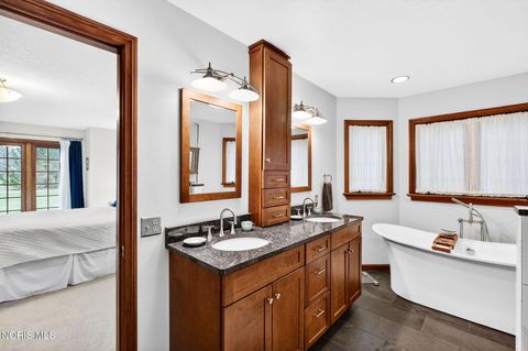 Tiny photo for 10326 Ramm Road, Whitehouse, OH 43571 (MLS # 10006574)