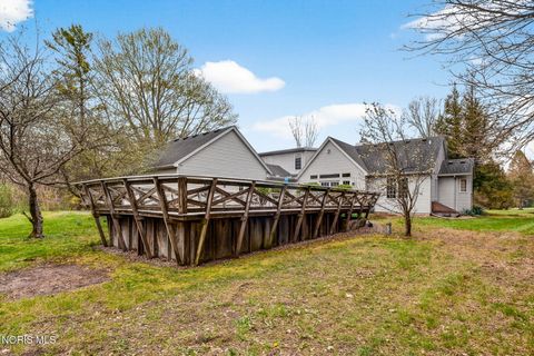 Tiny photo for 10326 Ramm Road, Whitehouse, OH 43571 (MLS # 10006574)