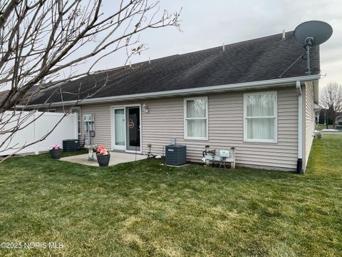 Tiny photo for 113 Maple Lane, Edgerton, OH 43517 (MLS # 10002565)