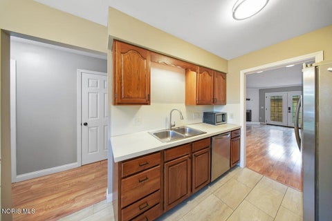 Tiny photo for 28357 Simmons Road, Perrysburg, OH 43551 (MLS # 10014617)