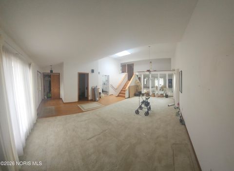 Tiny photo for 10 Picardie Court, Bowling Green, OH 43402 (MLS # 10003893)