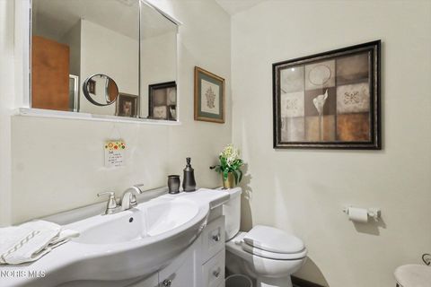 Tiny photo for 909 Monterey Court, Archbold, OH 43502 (MLS # 10006855)