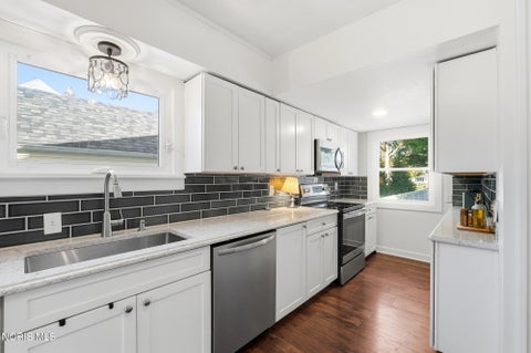 Tiny photo for 5818 Garden Park Drive, Sylvania, OH 43560 (MLS # 10014771)