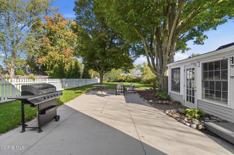 Tiny photo for 5818 Garden Park Drive, Sylvania, OH 43560 (MLS # 10014771)