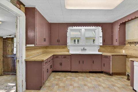 Tiny photo for 400 Monroe Street, Delta, OH 43515 (MLS # 10008085)