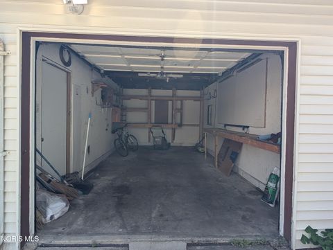 Tiny photo for 865 Ogden Avenue, Toledo, OH 43609 (MLS # 10010269)