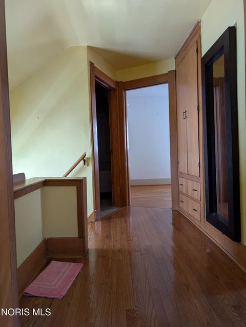 Tiny photo for 865 Ogden Avenue, Toledo, OH 43609 (MLS # 10010269)