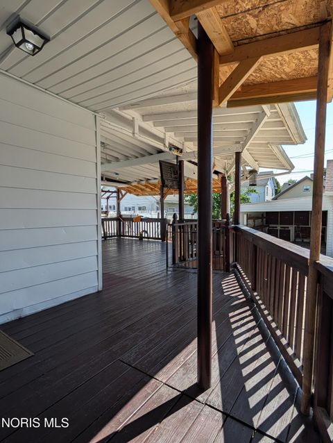 Tiny photo for 865 Ogden Avenue, Toledo, OH 43609 (MLS # 10010269)