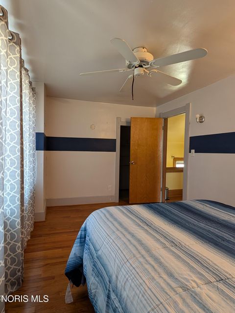 Tiny photo for 865 Ogden Avenue, Toledo, OH 43609 (MLS # 10010269)