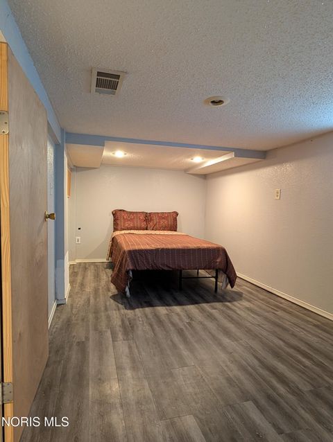 Tiny photo for 865 Ogden Avenue, Toledo, OH 43609 (MLS # 10010269)