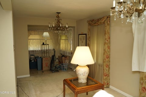 Tiny photo for 814 Cuthbert Road, Toledo, OH 43607 (MLS # 10010730)