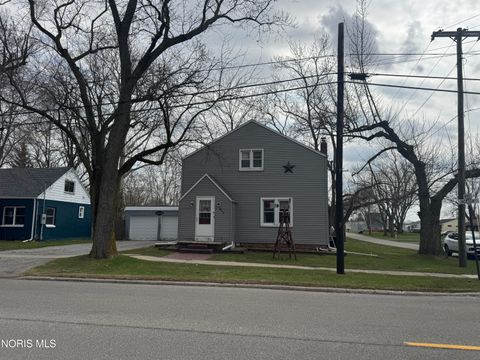 Photo of 613 W Jackson Street, West Unity, OH 43570 (MLS # 10005705)