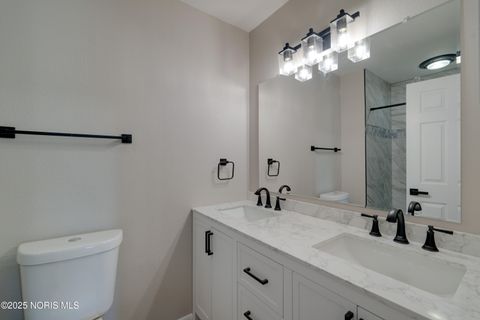 Tiny photo for 2014 Inglewood Road, Holland, OH 43528 (MLS # 10000460)
