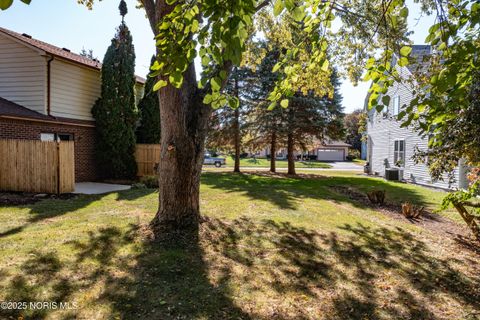 Tiny photo for 2014 Inglewood Road, Holland, OH 43528 (MLS # 10000460)