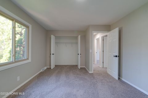 Tiny photo for 2014 Inglewood Road, Holland, OH 43528 (MLS # 10000460)