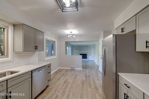 Tiny photo for 2014 Inglewood Road, Holland, OH 43528 (MLS # 10000460)