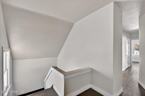 Tiny photo for 3008 Warsaw Street, Toledo, OH 43608 (MLS # 10002288)