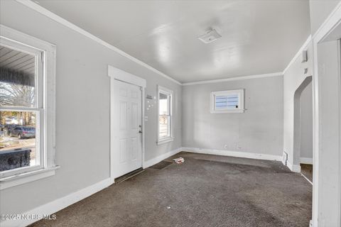 Tiny photo for 3008 Warsaw Street, Toledo, OH 43608 (MLS # 10002288)