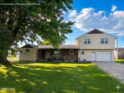 Homes For Sale - 818 W Front Street<br/> Wood County, Pemberville, OH 43450