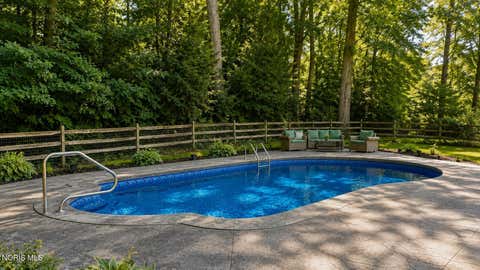 Tiny photo for 7257 Whispering Oak Drive, Sylvania, OH 43560 (MLS # 10011710)