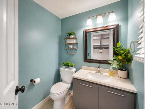 Tiny photo for 7257 Whispering Oak Drive, Sylvania, OH 43560 (MLS # 10011710)
