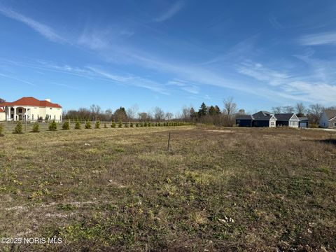 Photo of 5525 Waterville-monclova Road, Monclova, OH 43542 (MLS # 10008275)