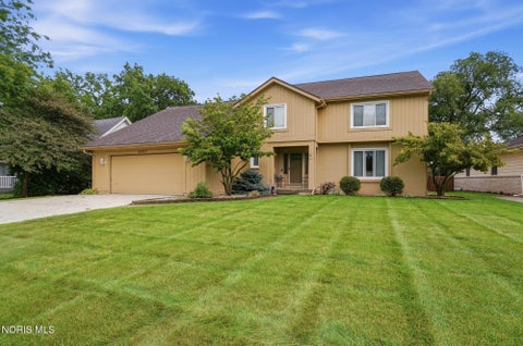 Photo of 2007 Inglewood Road, Holland, OH 43528 (MLS # 10013180)