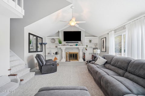 Tiny photo for 2007 Inglewood Road, Holland, OH 43528 (MLS # 10013180)