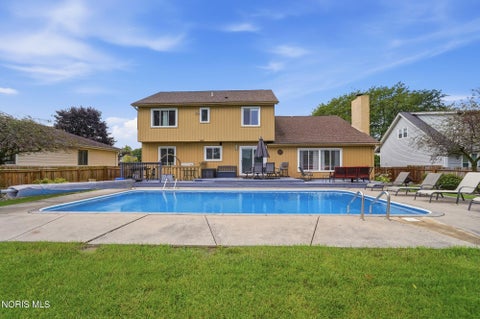 Tiny photo for 2007 Inglewood Road, Holland, OH 43528 (MLS # 10013180)