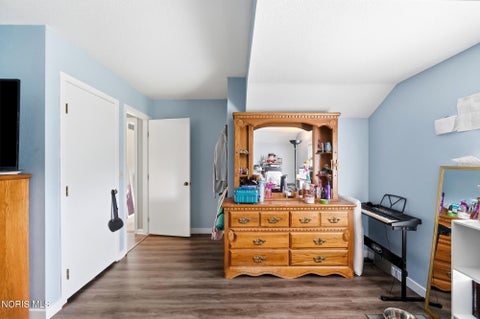 Tiny photo for 2007 Inglewood Road, Holland, OH 43528 (MLS # 10013180)