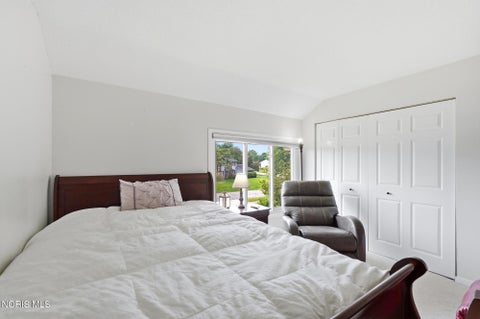 Tiny photo for 2007 Inglewood Road, Holland, OH 43528 (MLS # 10013180)