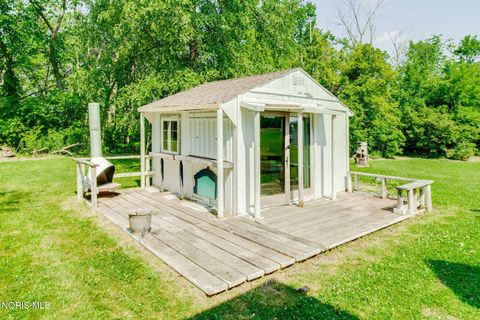 Tiny photo for 1980 S Harris Salem Road, Oak Harbor, OH 43449 (MLS # 10009609)