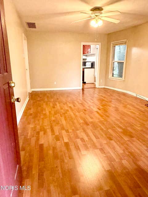 Tiny photo for 1712 Hurd Street, Toledo, OH 43605 (MLS # 10011383)