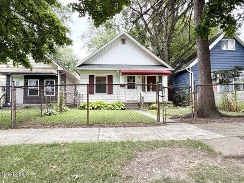Tiny photo for 1712 Hurd Street, Toledo, OH 43605 (MLS # 10011383)