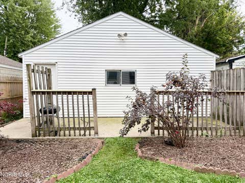 Tiny photo for 1712 Hurd Street, Toledo, OH 43605 (MLS # 10011383)