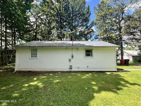 Tiny photo for 547 E Lincoln Avenue #Rear, Ada, OH 45810 (MLS # 10007290)